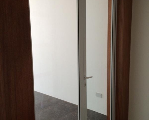 modern-white-aluminum-casement-door-sf45 Sleek white SUNFLEX SF 45 aluminum casement door featuring slim profiles and high-security hardware.