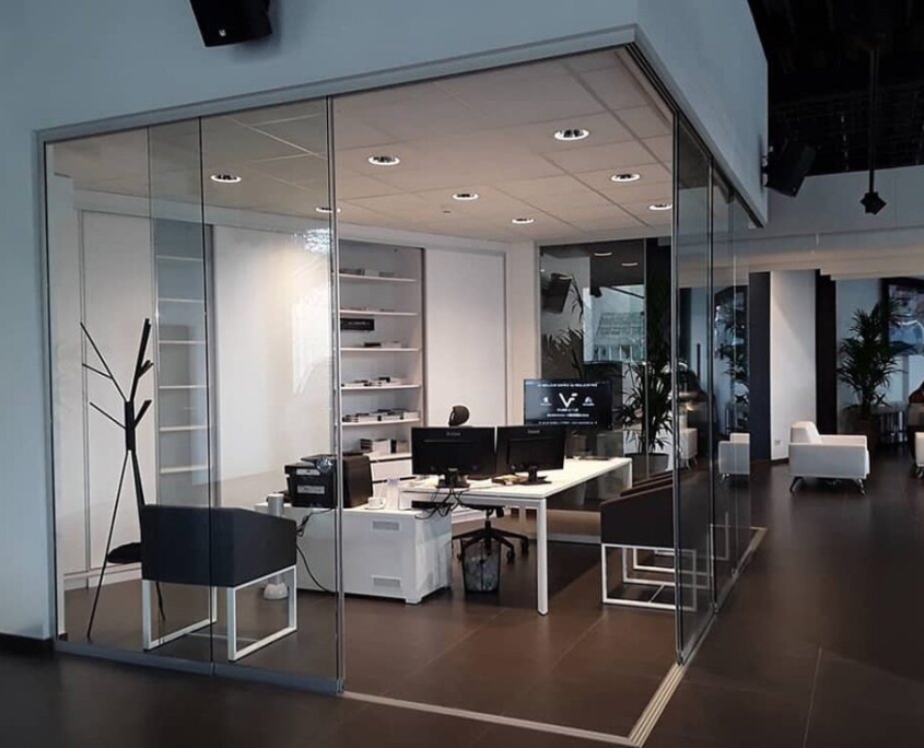 sf20-glass-room-partition-office Sunflex SF 20 all-glass sliding system used as a modern interior office partition